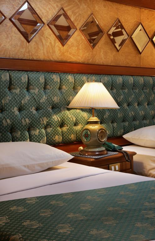 Highway Hotel Τσιάνγκ Μάι Εξωτερικό φωτογραφία
