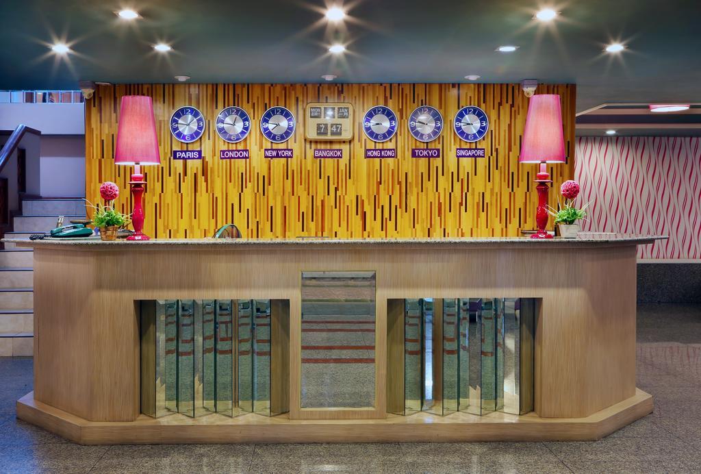Highway Hotel Τσιάνγκ Μάι Εξωτερικό φωτογραφία