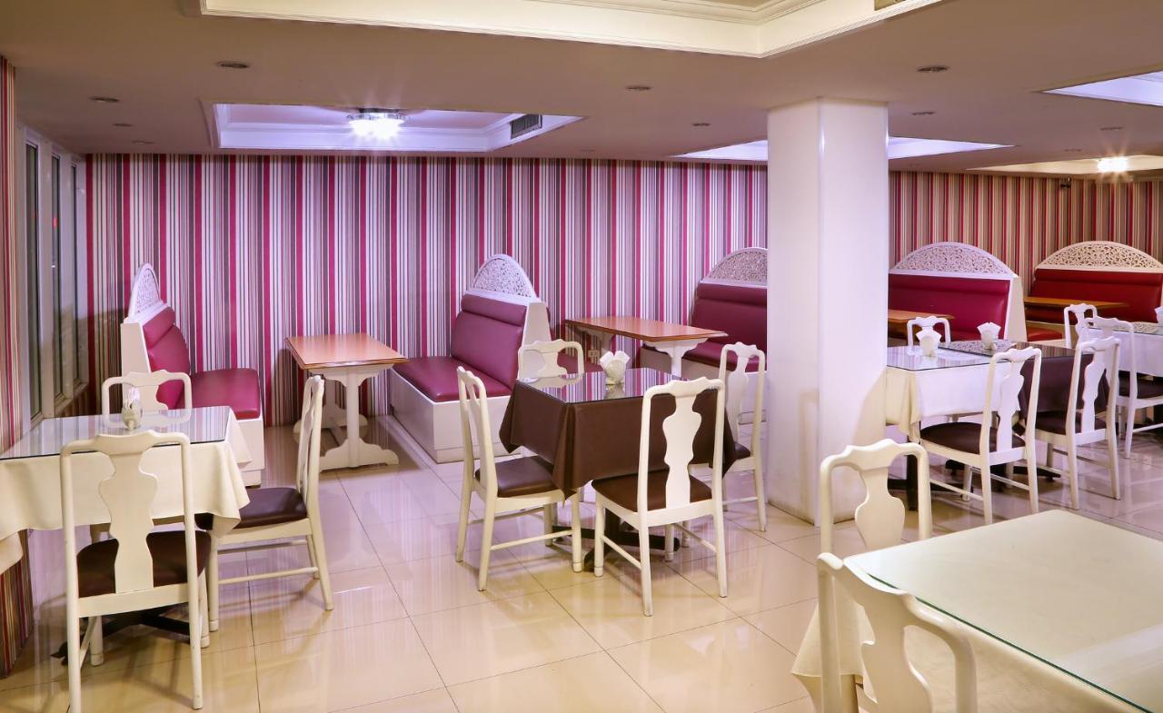 Highway Hotel Τσιάνγκ Μάι Εξωτερικό φωτογραφία
