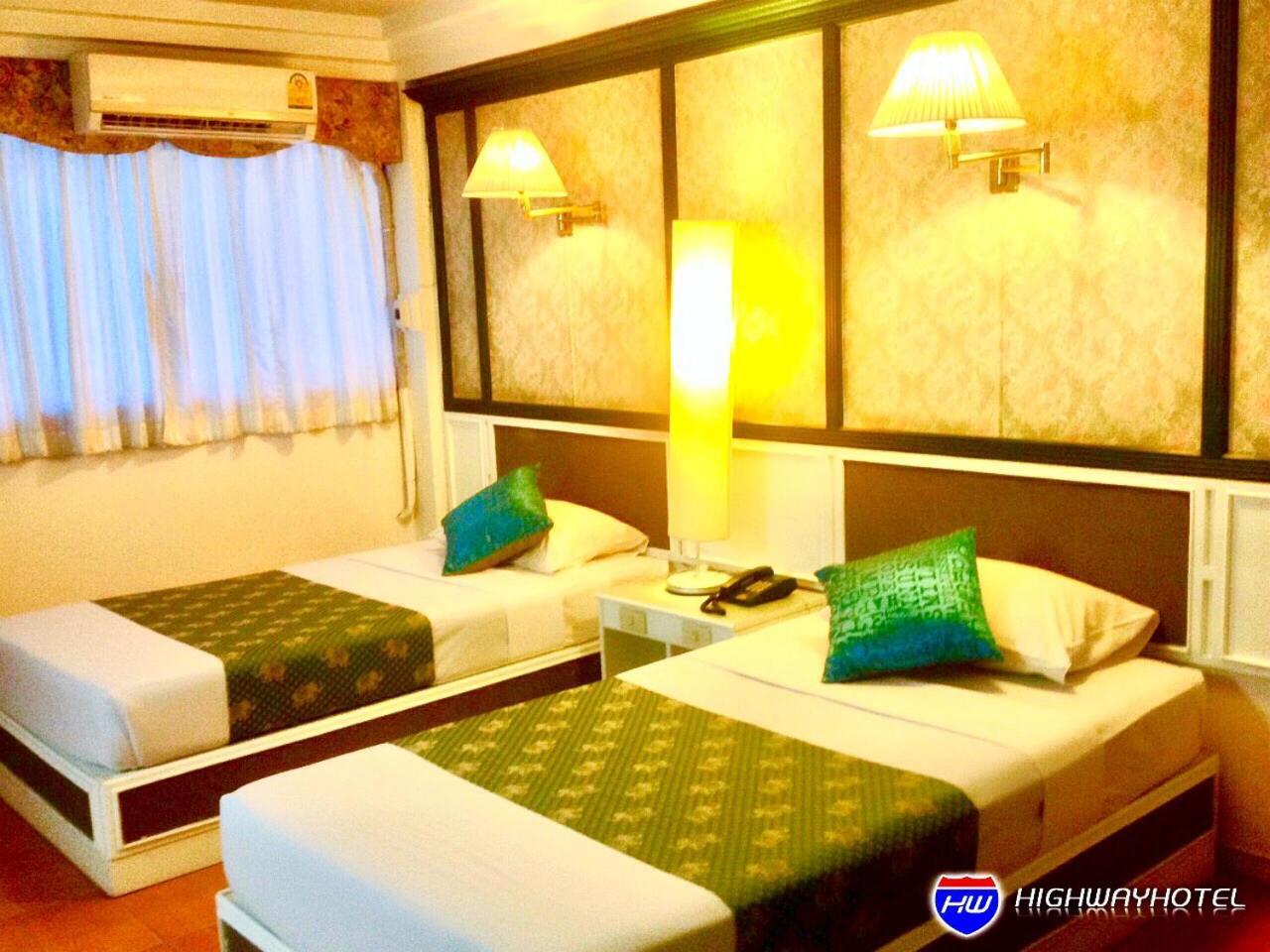 Highway Hotel Τσιάνγκ Μάι Εξωτερικό φωτογραφία