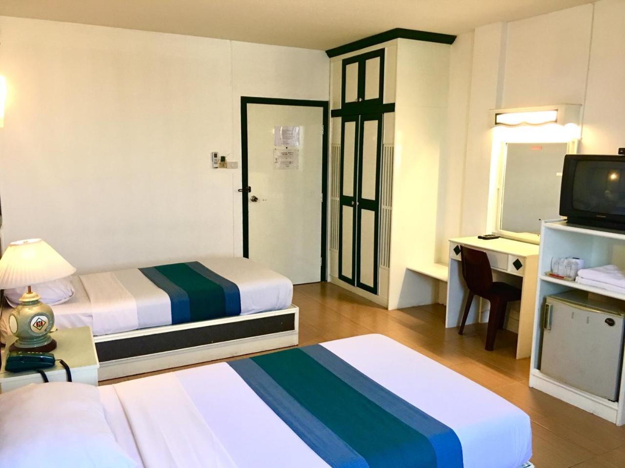 Highway Hotel Τσιάνγκ Μάι Εξωτερικό φωτογραφία