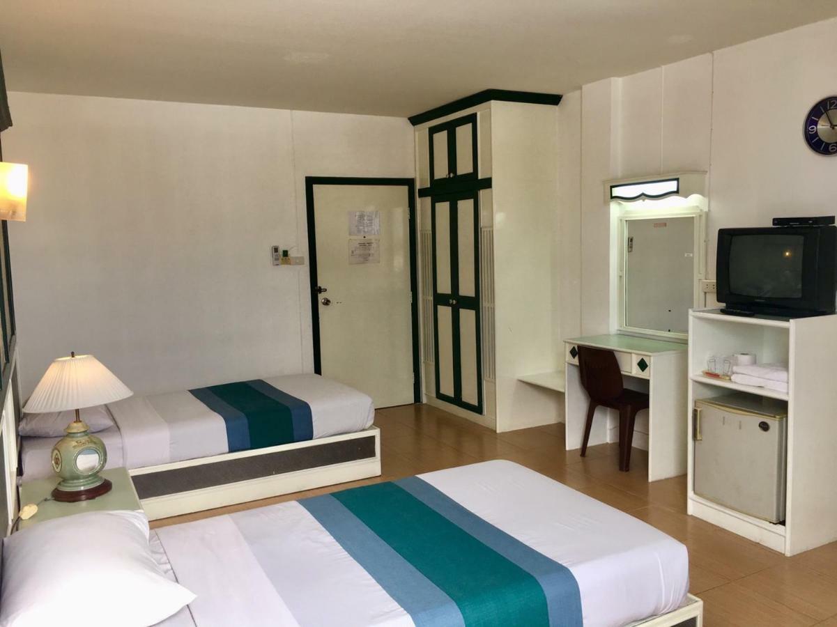 Highway Hotel Τσιάνγκ Μάι Εξωτερικό φωτογραφία